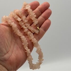 Vintage Rose Quartz Chip Bead Necklace 33” Pink Gemstone Barrel Clasp